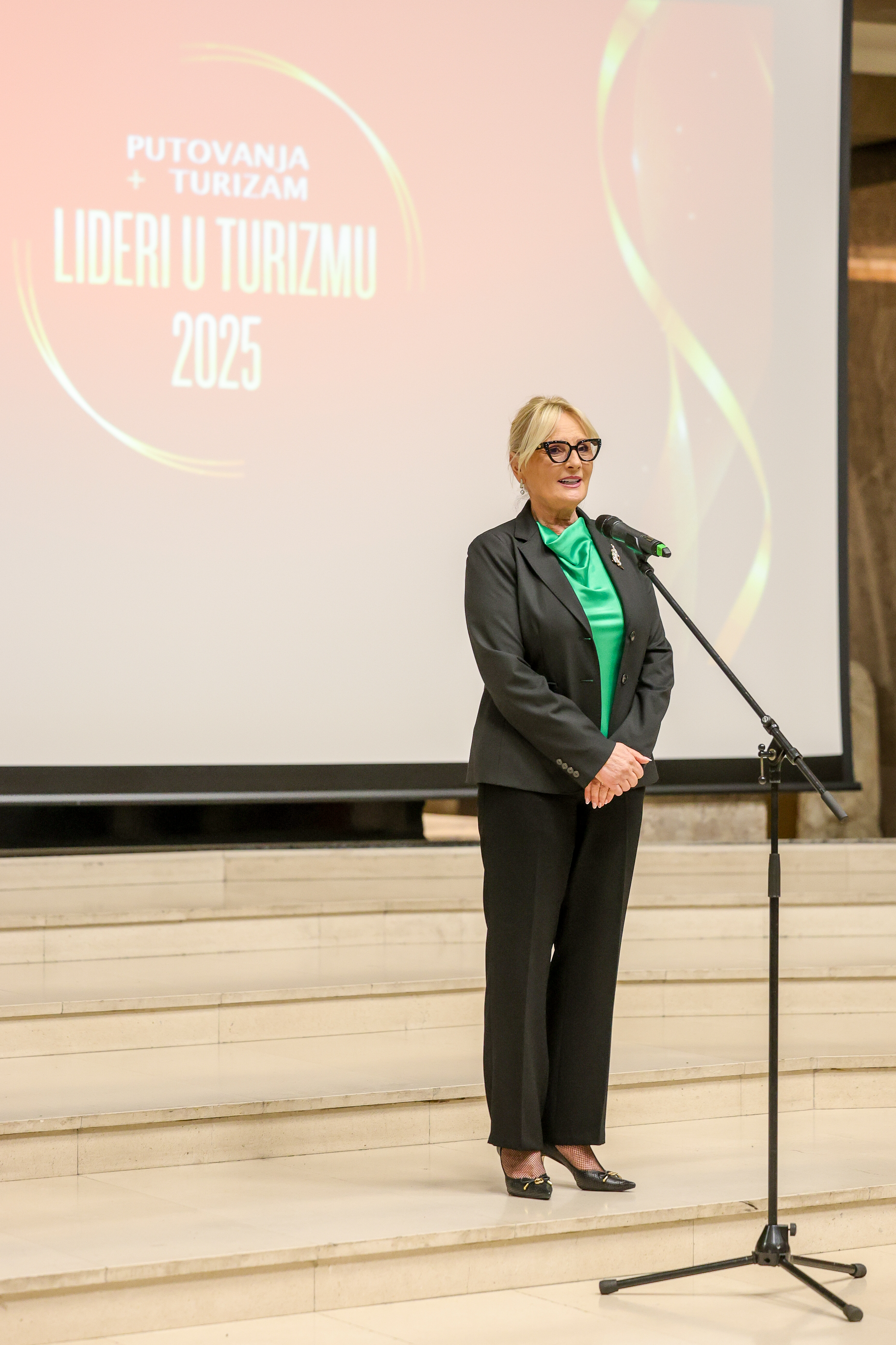 Dodela nagrada Lideri u turizmu 2025, održana u Narodnom muzeju u Beogradu